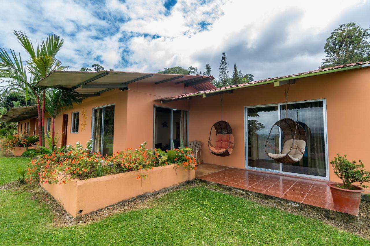 Nepenthe B&B El Castillo Exterior photo